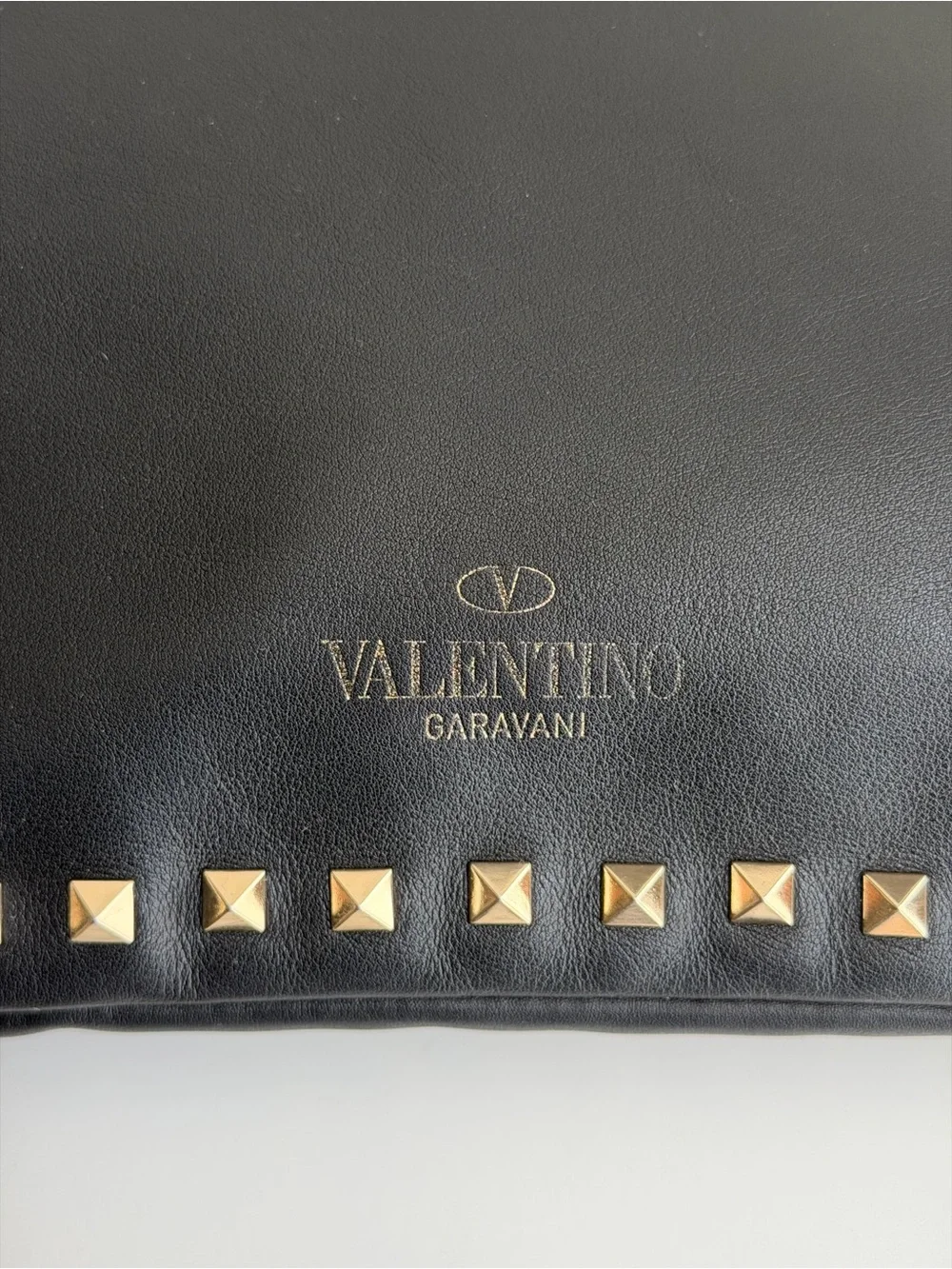 Authentic Valentino Garavani Rockstud Large Leather Clutch